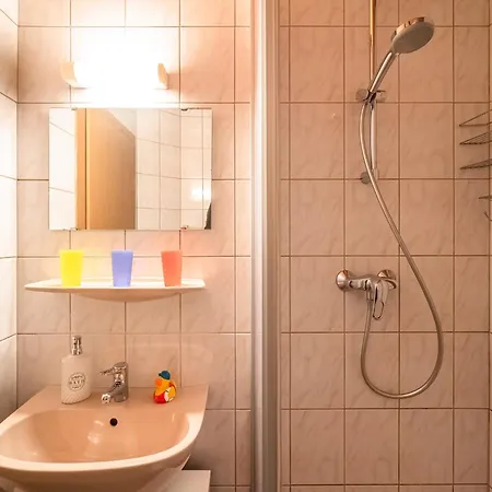 In Kirchberg Near Lift, Cleaning Included Апартаменты *